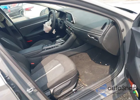 2021 Hyundai Sonata Se z USA, uszkodzony, nr VIN 5NPEG4JA7MH096251